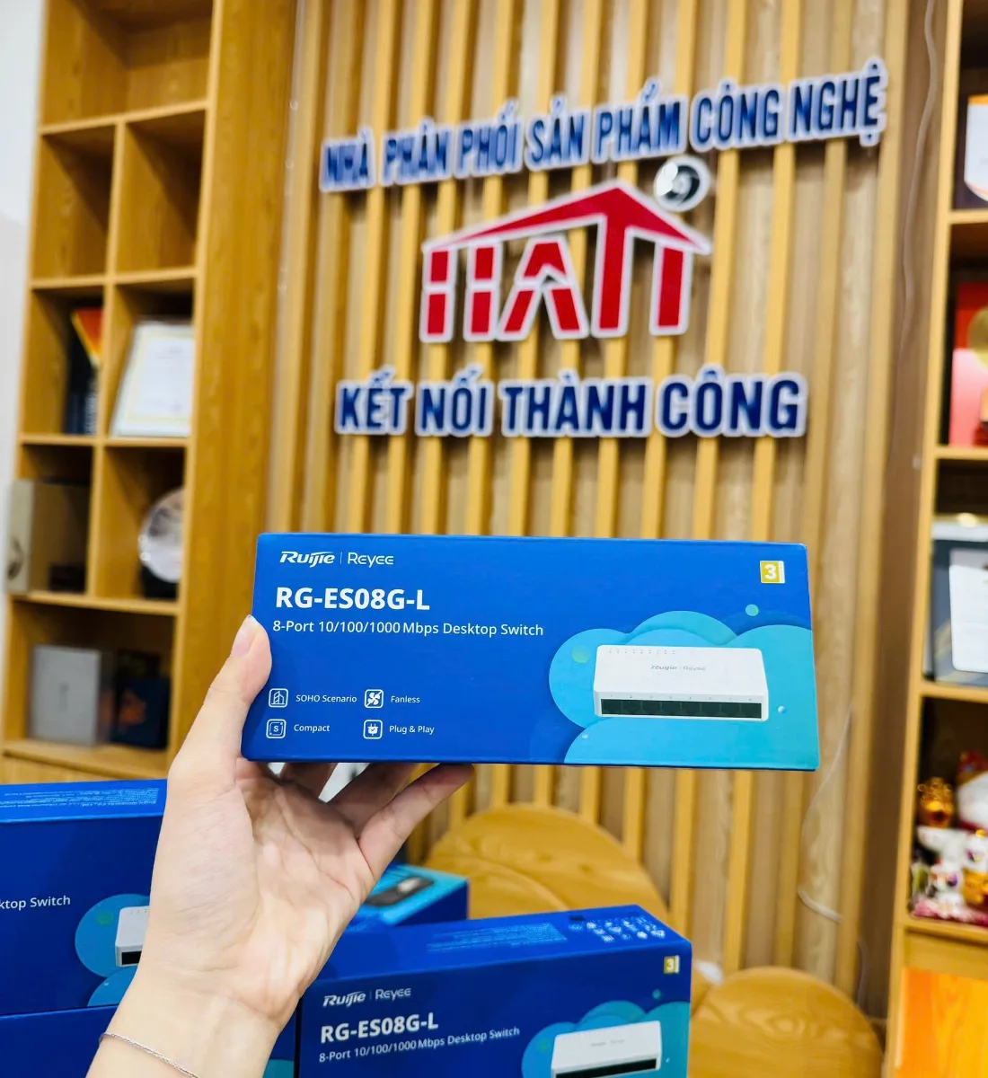 Switch 8 cổng RUIJIE REEYE RG-ES08G-L chính hãng